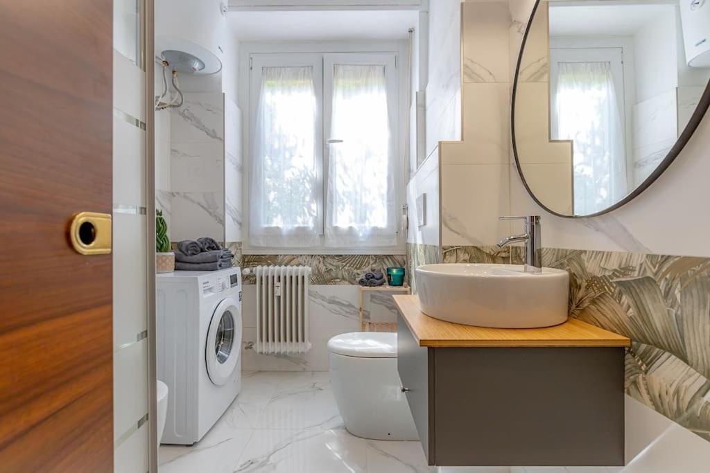 Rio'S Cozy Apartment In The Heart Of Como Exterior foto